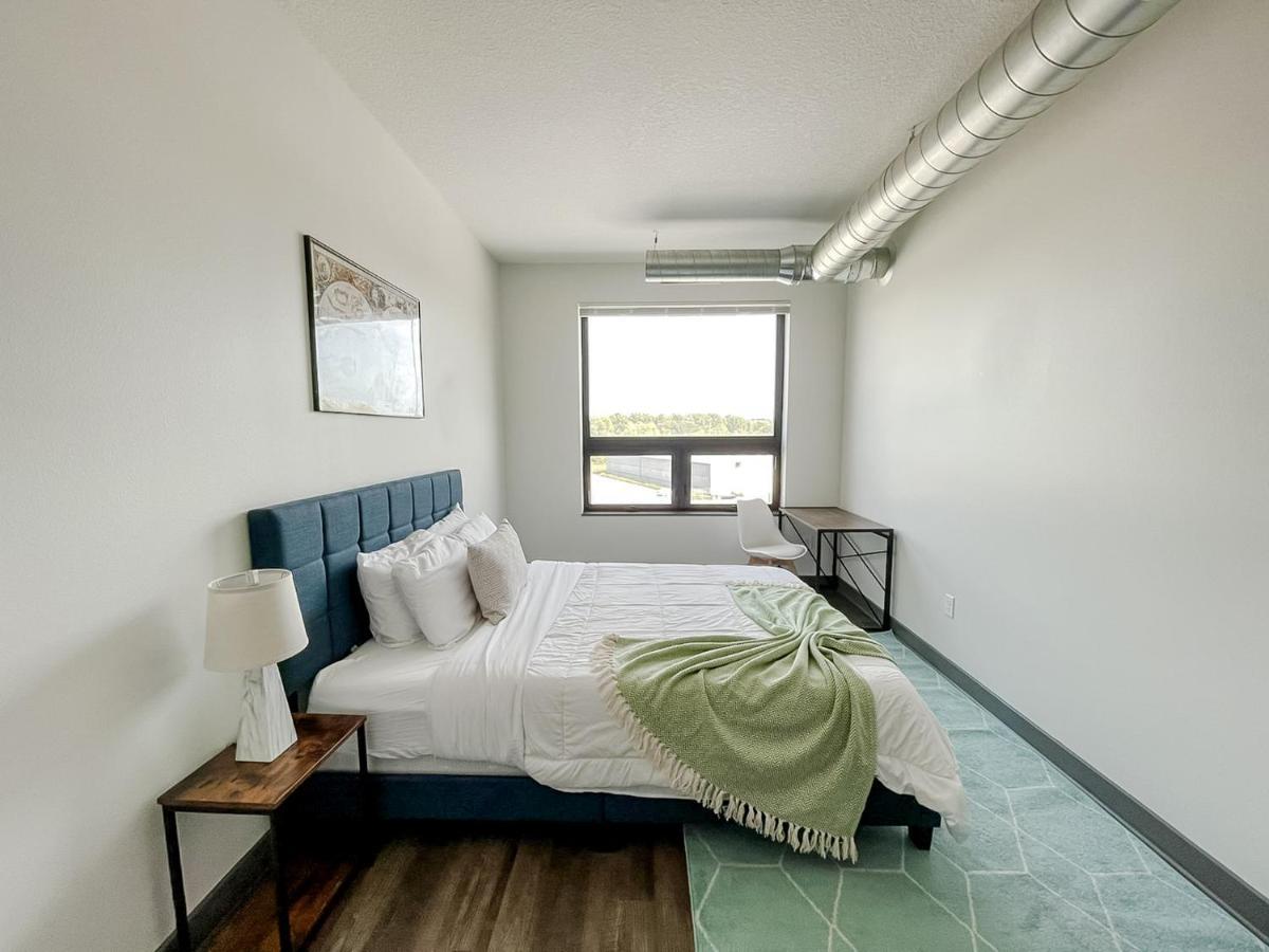 Sleepover 1Bd 1Ba Des Moines Apartments エクステリア 写真