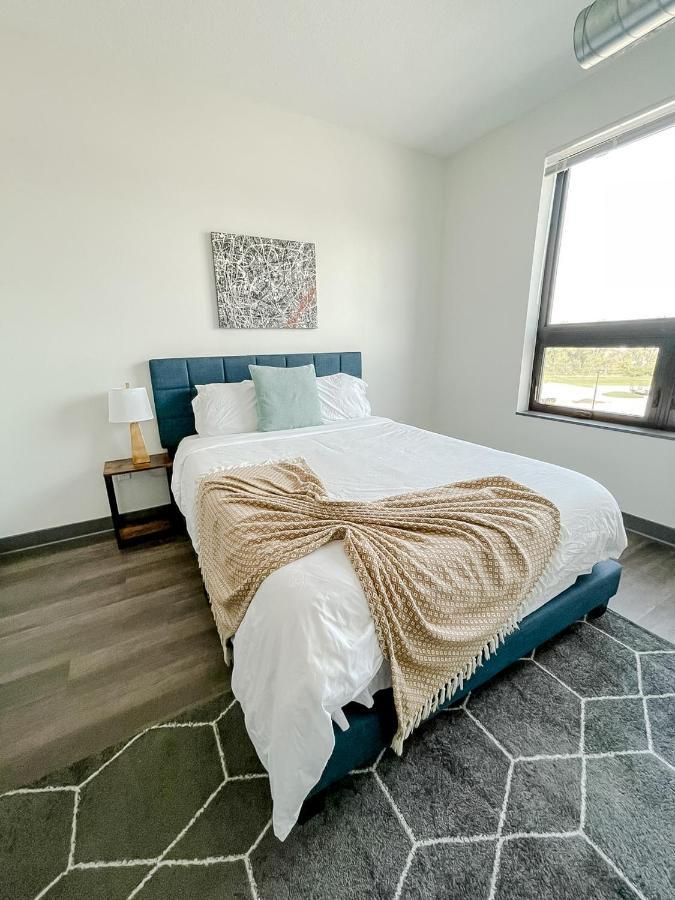 Sleepover 1Bd 1Ba Des Moines Apartments エクステリア 写真
