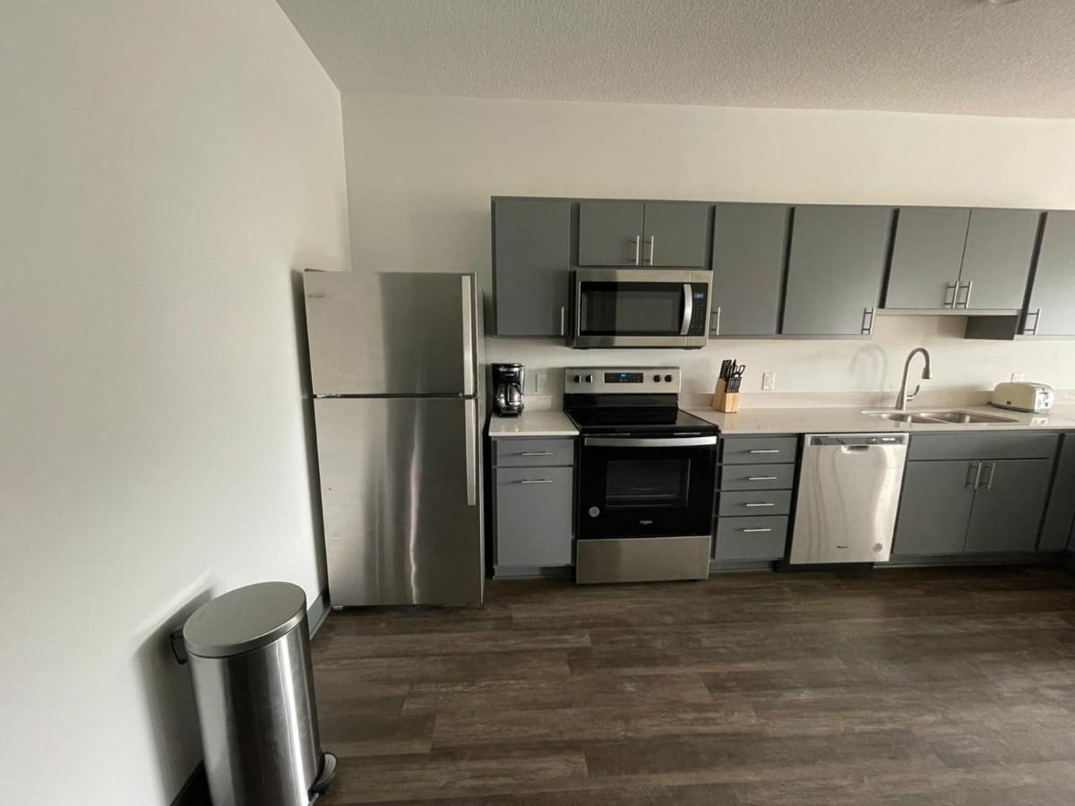 Sleepover 1Bd 1Ba Des Moines Apartments エクステリア 写真